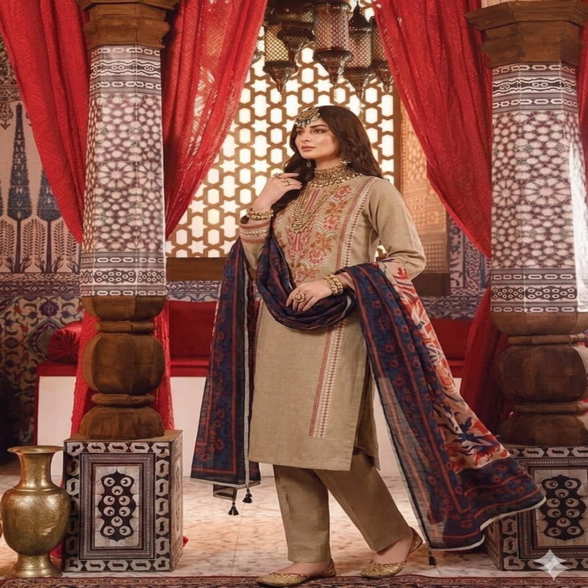 KHAADI – LAWN EMBROIDERED HIT CODE