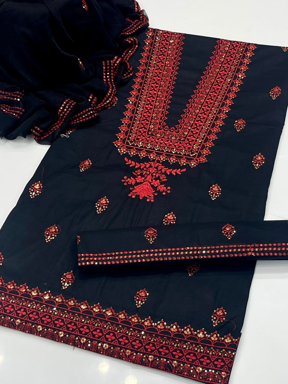LAWN COTTON – EMBROIDERED SEQUENCE LUXURY COLLECTION