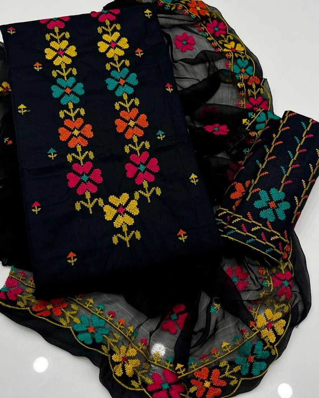 LAWN COTTON – MULTANI TRADITIONAL COLLECTION