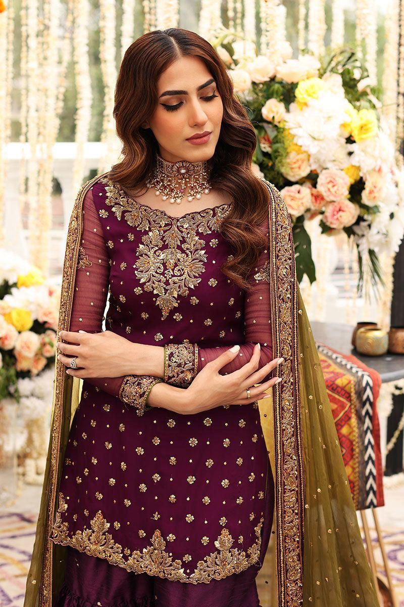 AISHA IMRAN – UNSTITCH REPLICA